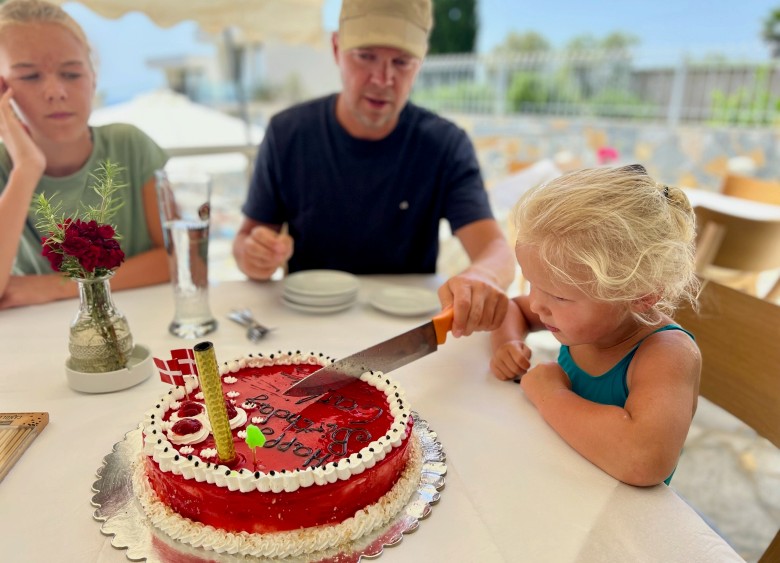 Carlas 4 års fødselsdag i Dhërmi
