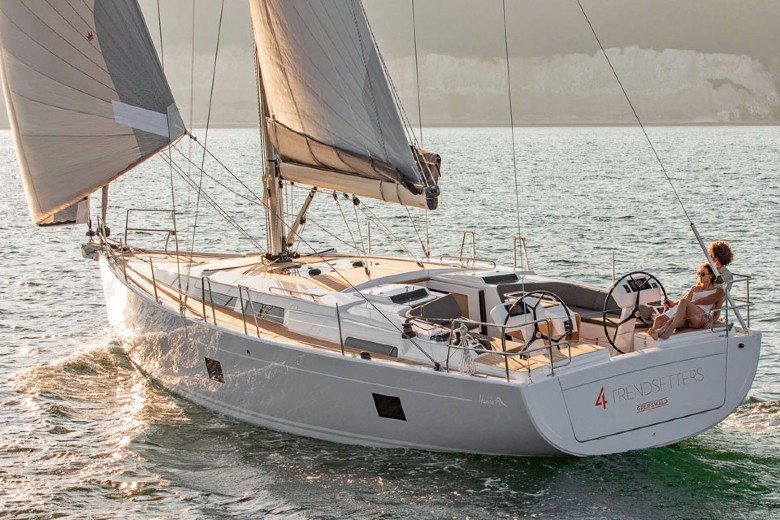 Monohull klassisk sejlbåd